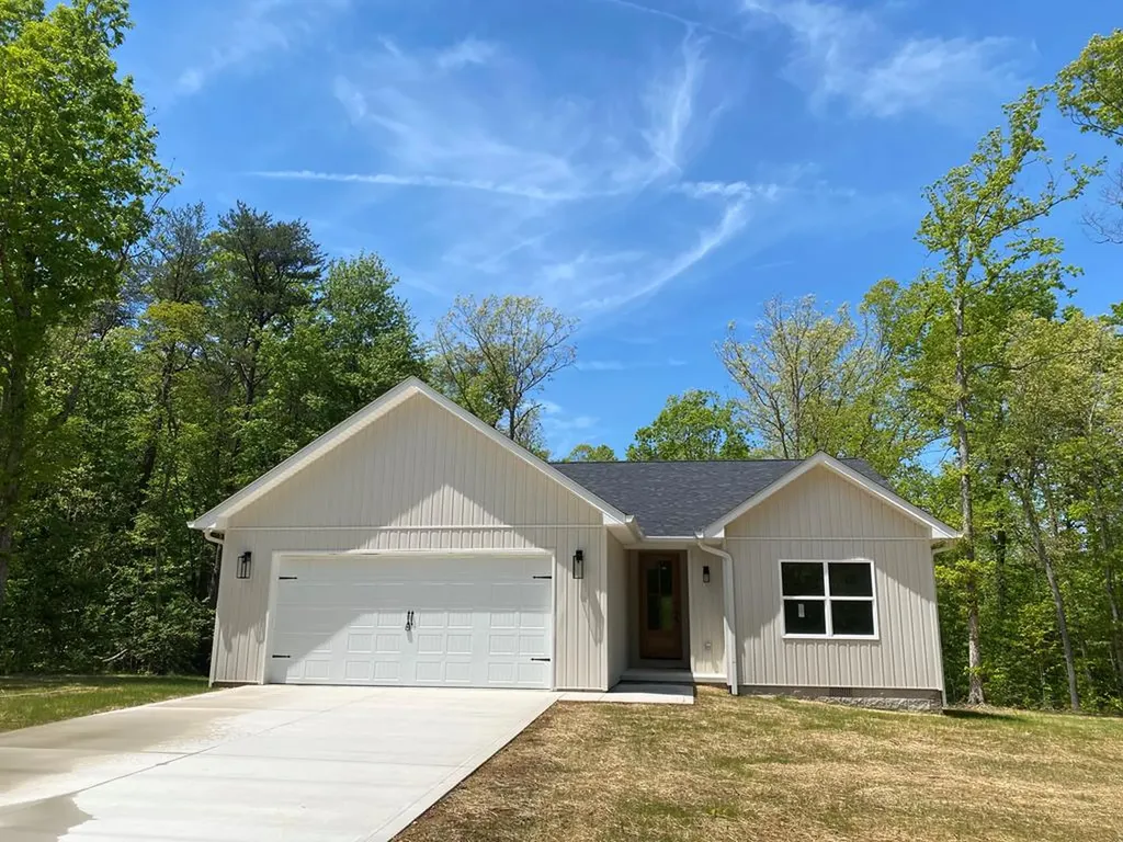 17430 East Meadow Creek Road Monterey TN 38574