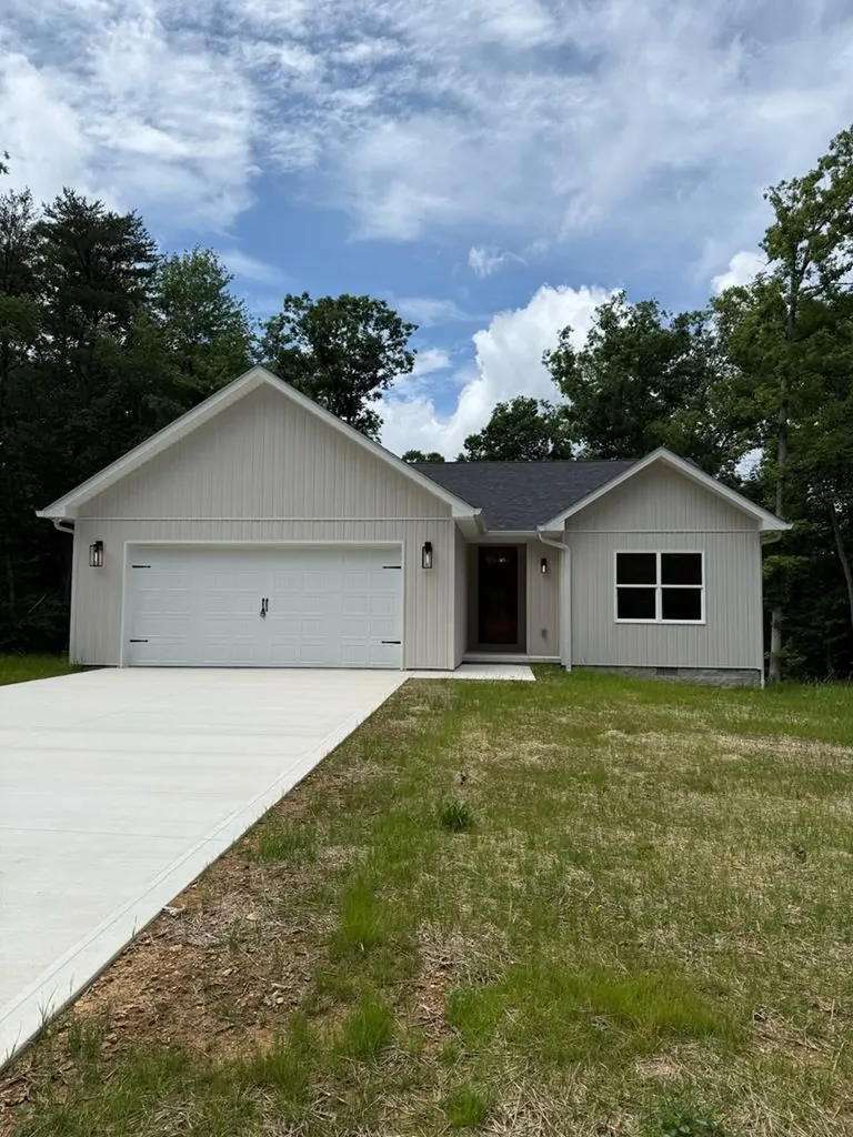 17430 East Meadow Creek Road Monterey TN 38574