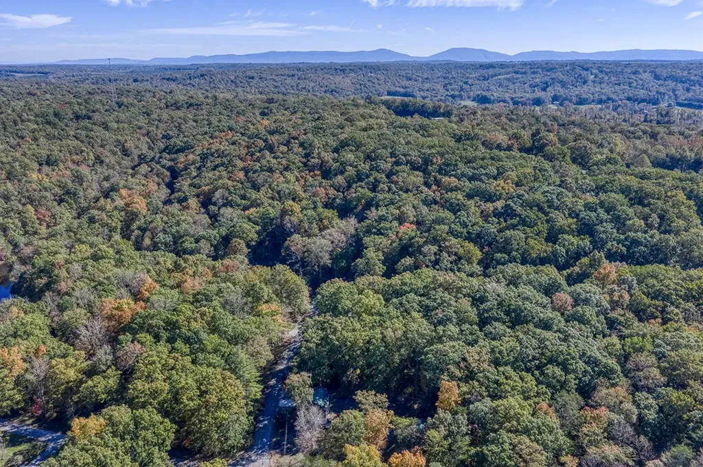279 279 Siever Road Crossville TN 38572