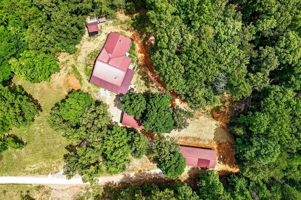 211 Arizona Lane Walling TN 38587