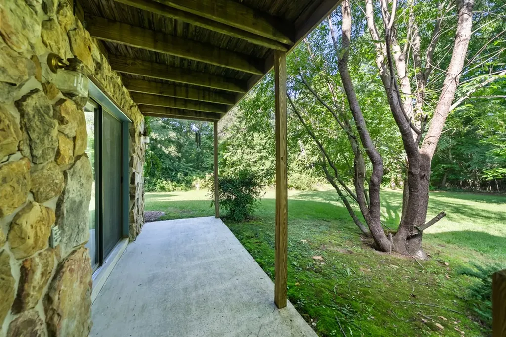 604 Laurel Road Crossville TN 38571