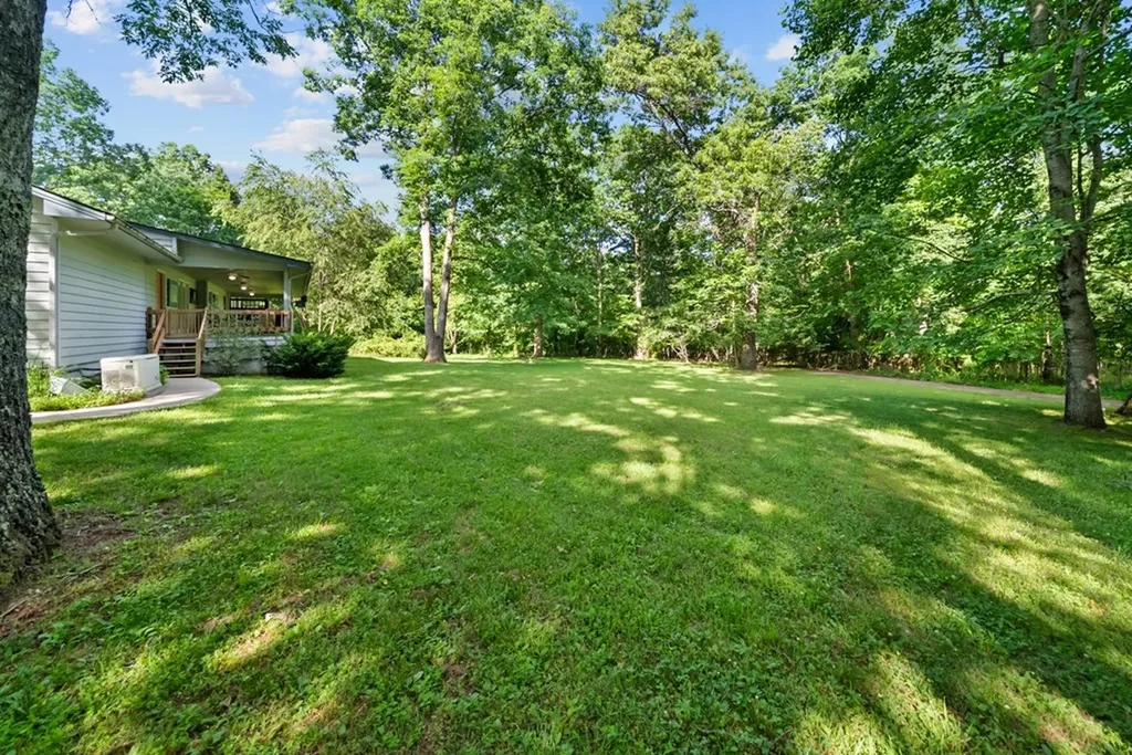 604 Laurel Road Crossville TN 38571