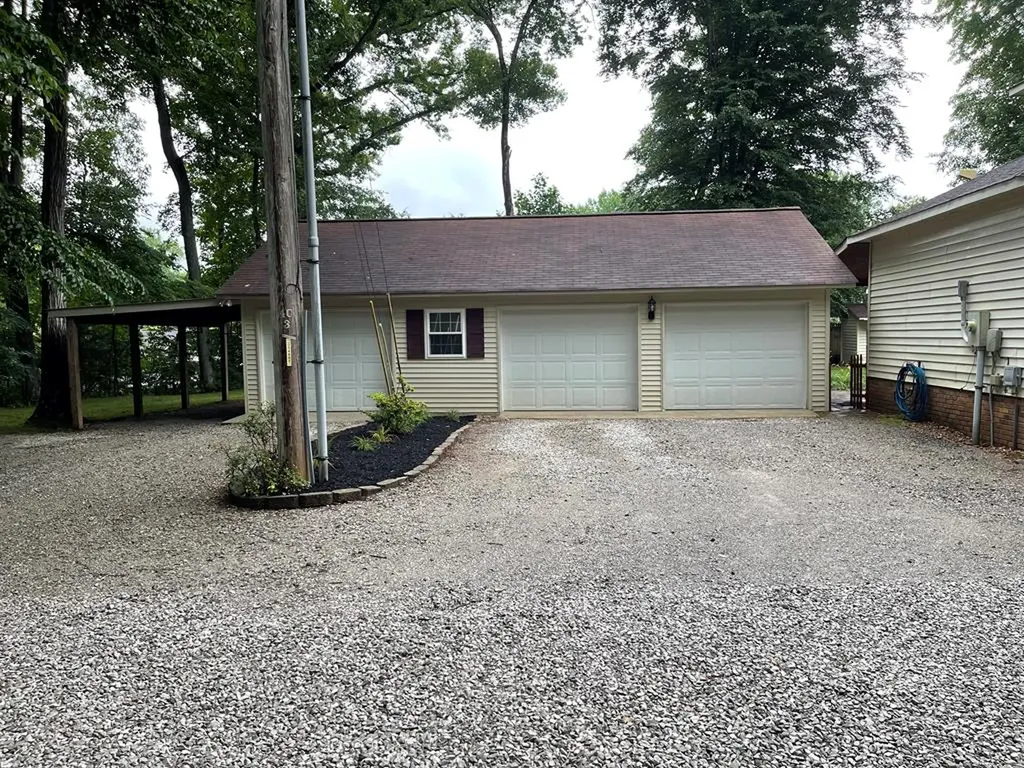 2386 Cane Creek Road Cookeville TN 38501