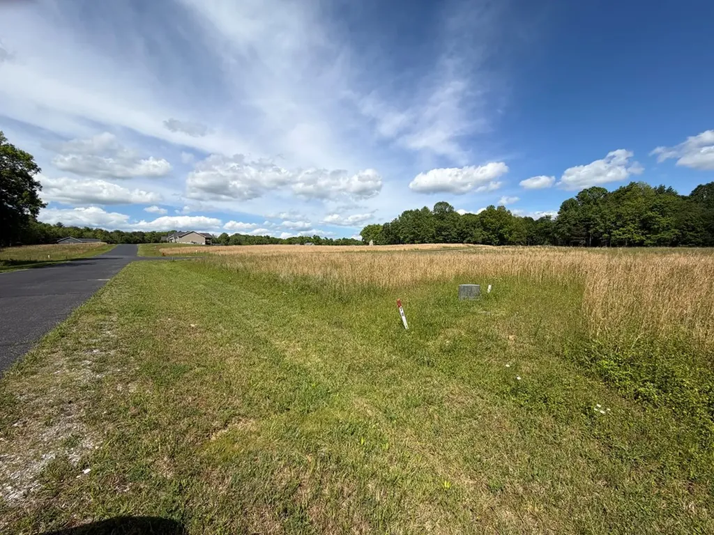 L 78, 79 Marie Lane Crossville TN 38555