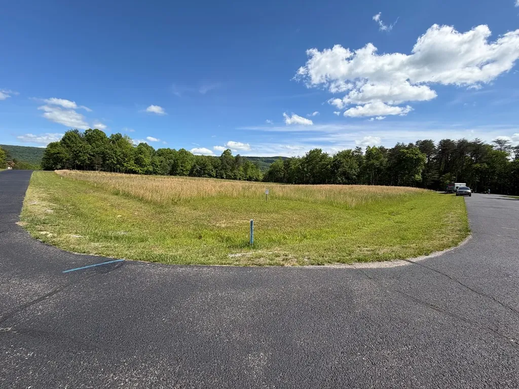 L 78, 79 Marie Lane Crossville TN 38555