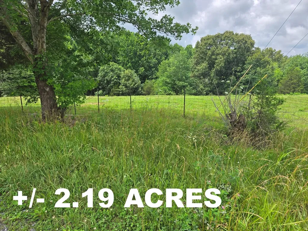 140 N Roberts Hollow Lane Cookeville TN 38501