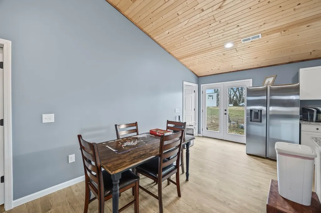 108 Hailey Ridge Gainesboro TN 38562