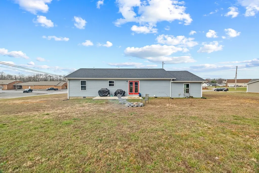 108 Hailey Ridge Gainesboro TN 38562