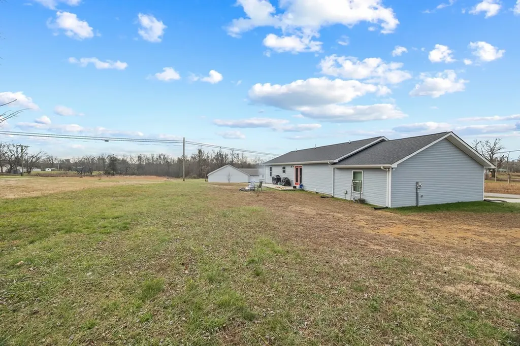 108 Hailey Ridge Gainesboro TN 38562