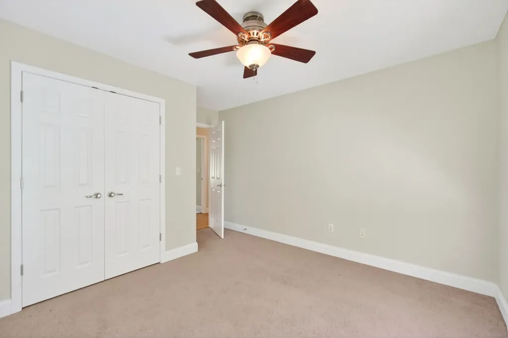 197 Rustling Oaks Sparta TN 38583