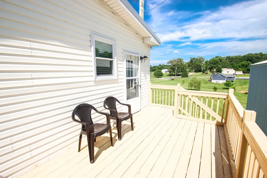 5737 Old Kentucky Road Sparta TN 38583