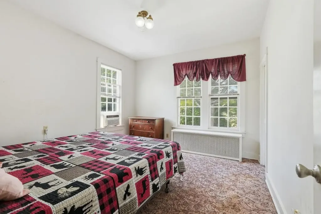 215 E Adams Street Crossville TN 38555