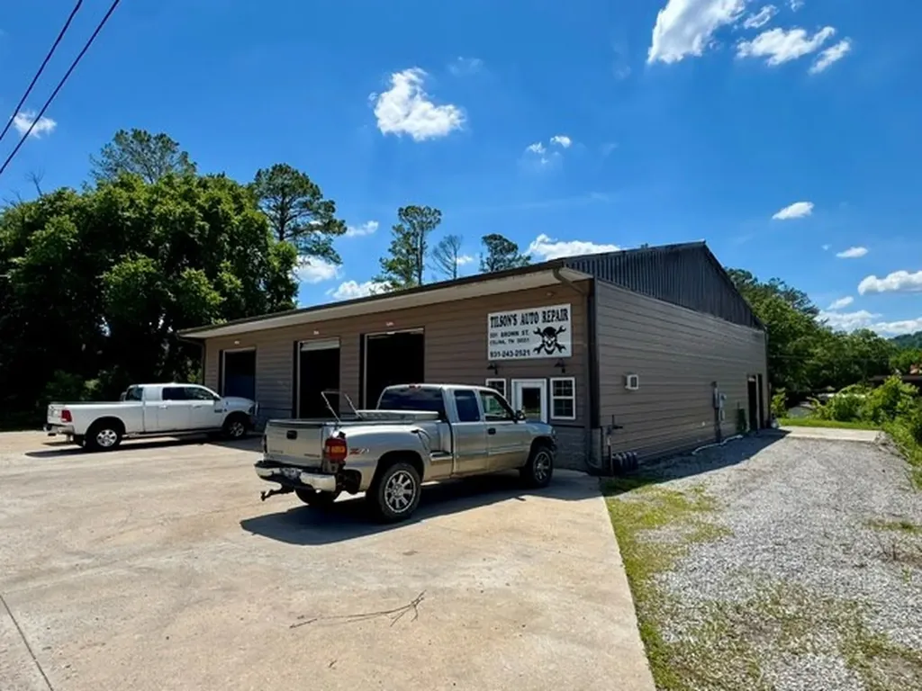 501 Brown Street Celina TN 38551
