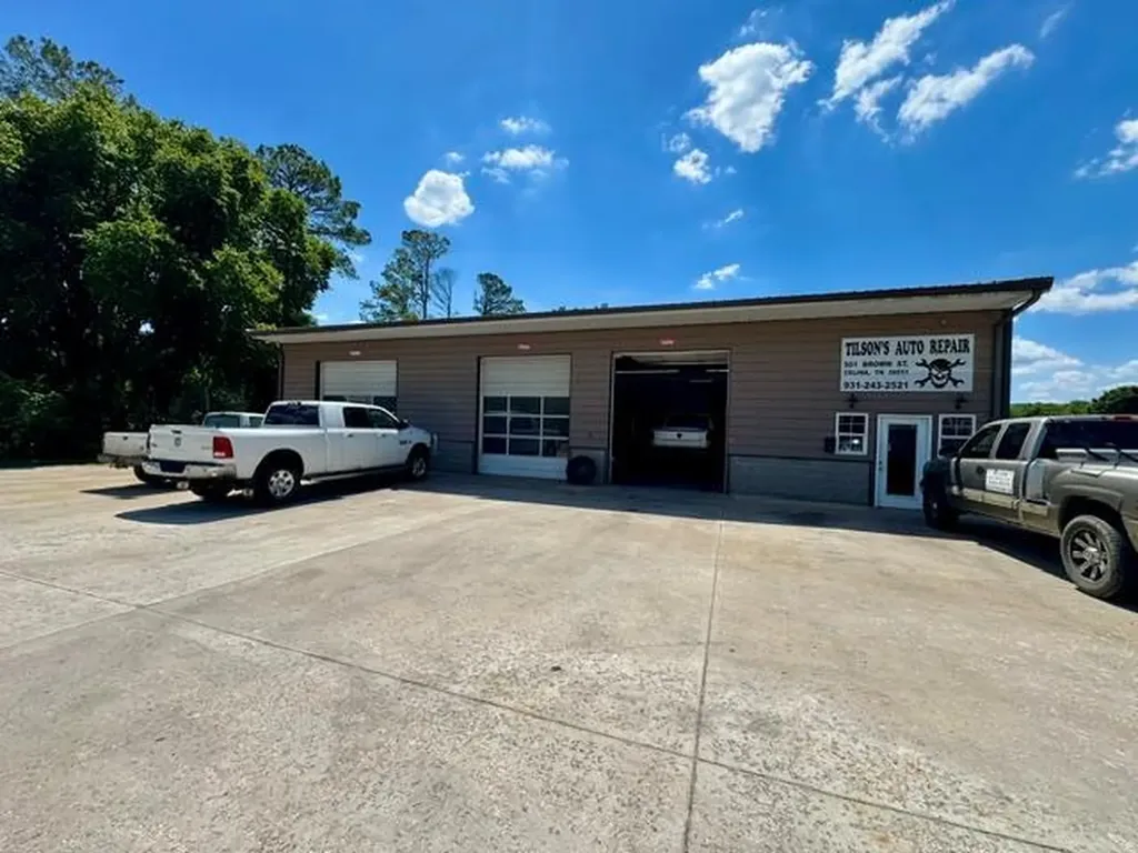501 Brown Street Celina TN 38551