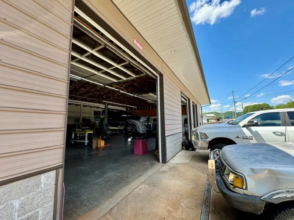 501 Brown Street Celina TN 38551