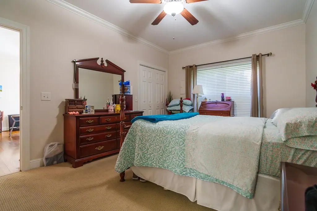 124 St James Place Cookeville TN 38501