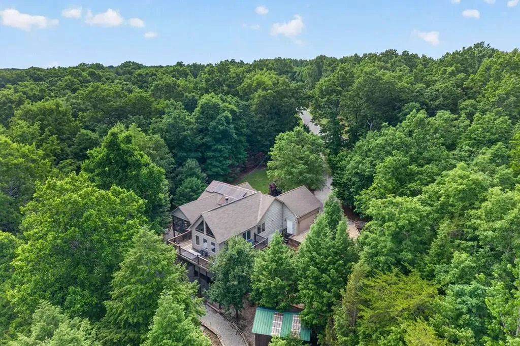 232 Victoria Lane Jamestown TN 38556