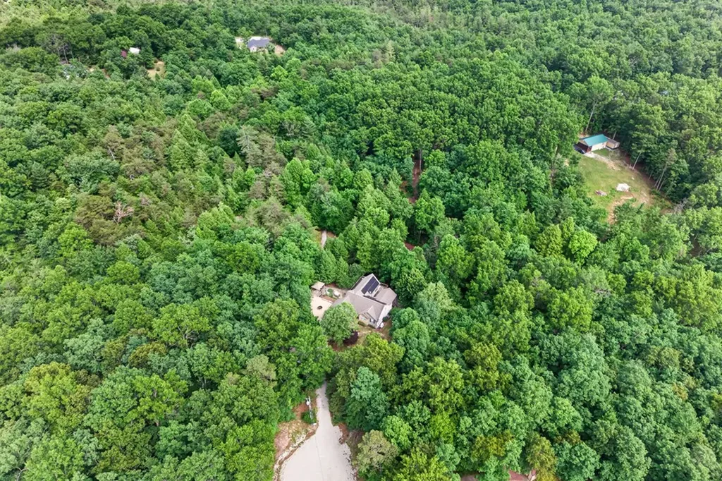 232 Victoria Lane Jamestown TN 38556