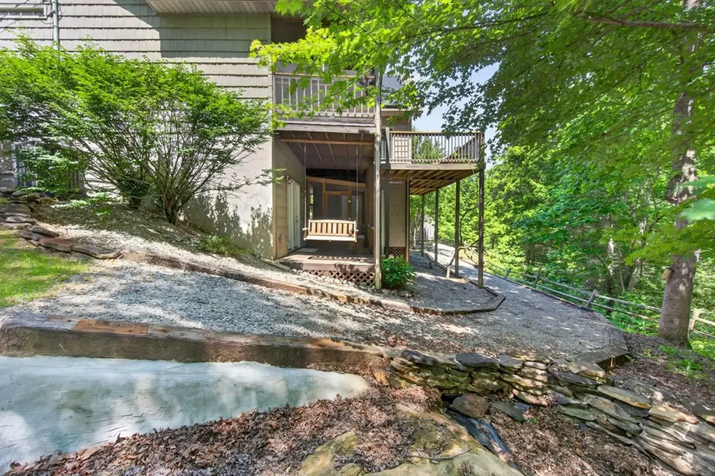 232 Victoria Lane Jamestown TN 38556