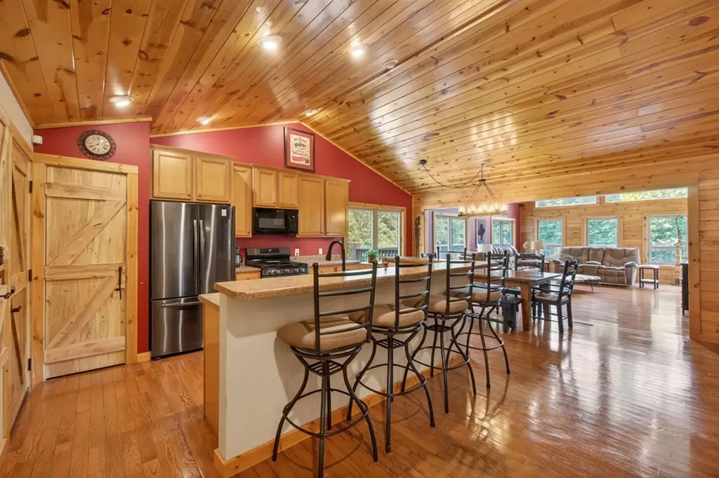 232 Victoria Lane Jamestown TN 38556
