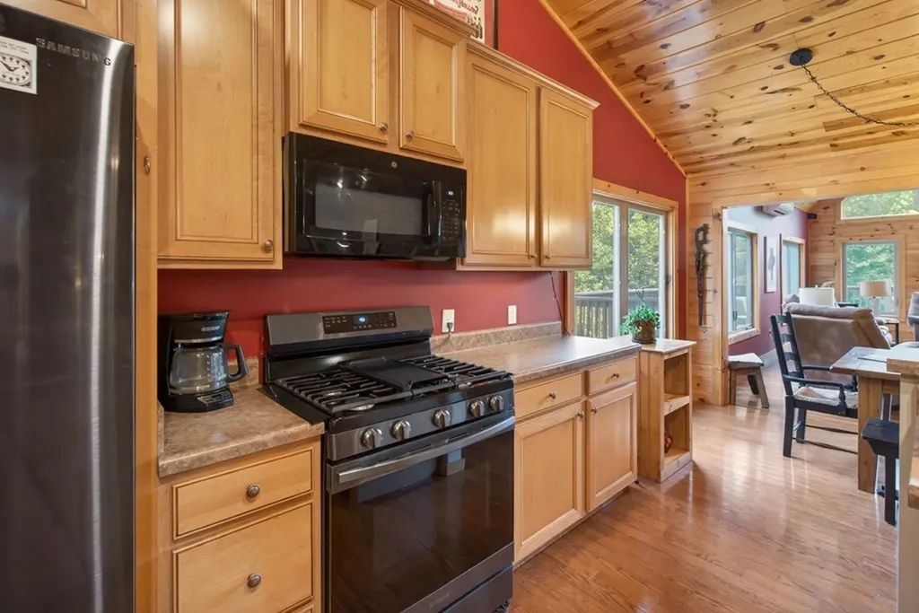 232 Victoria Lane Jamestown TN 38556