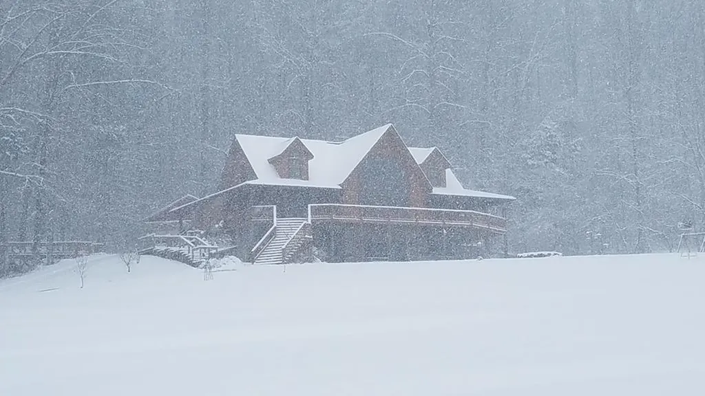 1062 Wilder Highway Alpine TN 38543