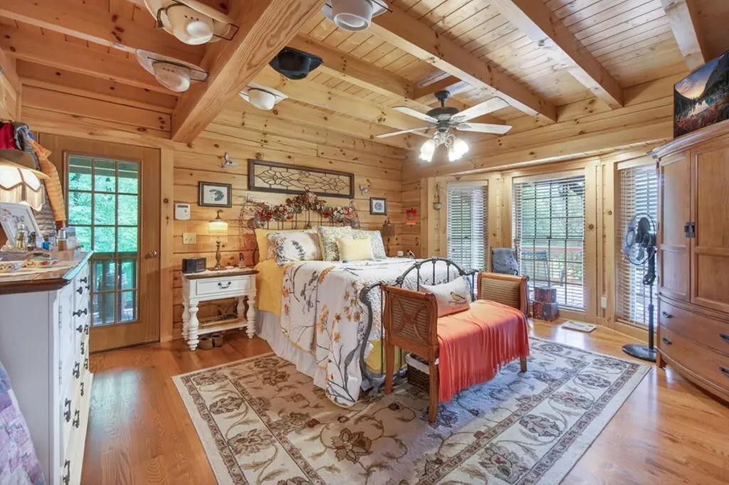 1062 Wilder Highway Alpine TN 38543