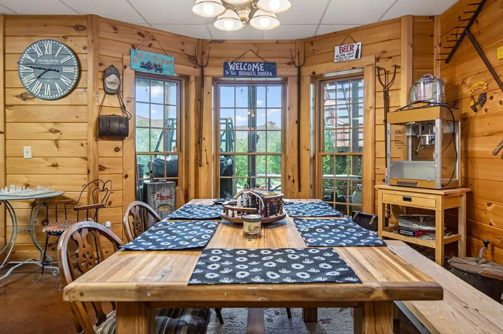 1062 Wilder Highway Alpine TN 38543