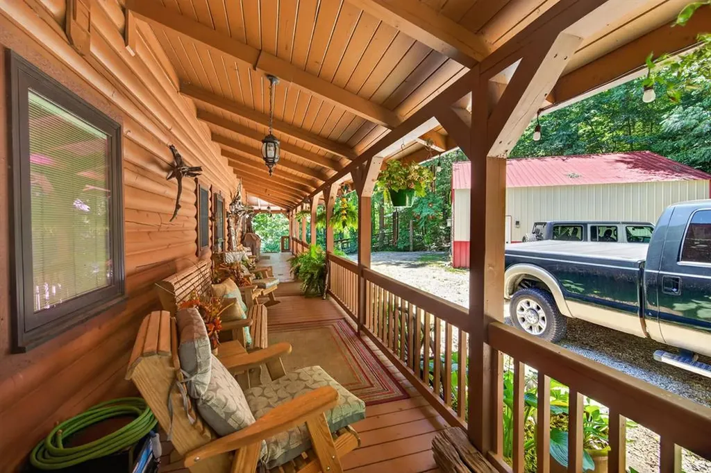 1062 Wilder Highway Alpine TN 38543