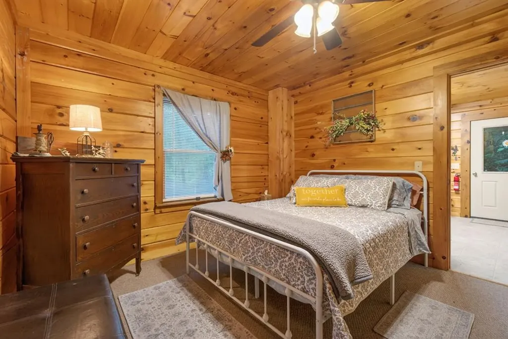 1062 Wilder Highway Alpine TN 38543