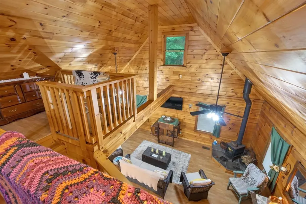 1062 Wilder Highway Alpine TN 38543