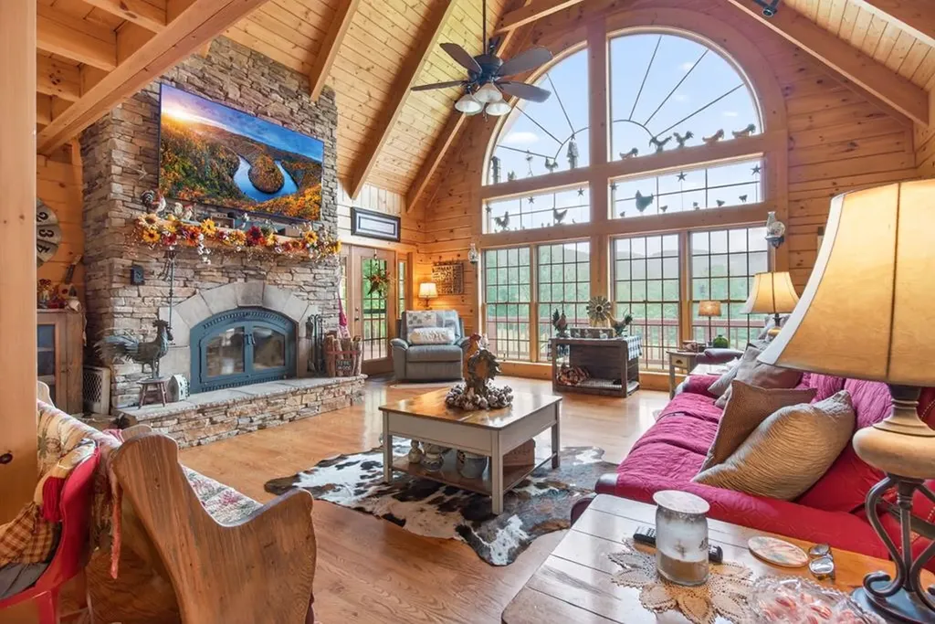 1062 Wilder Highway Alpine TN 38543