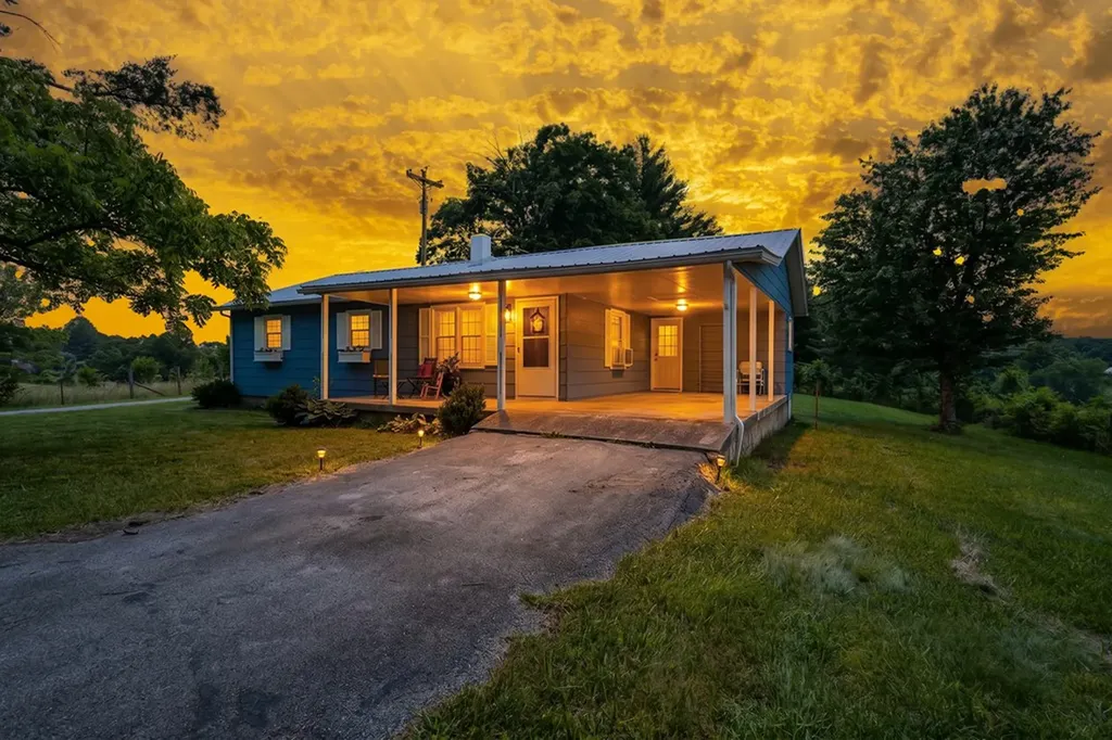 2652 Pickett Park Highway Jamestown TN 38556