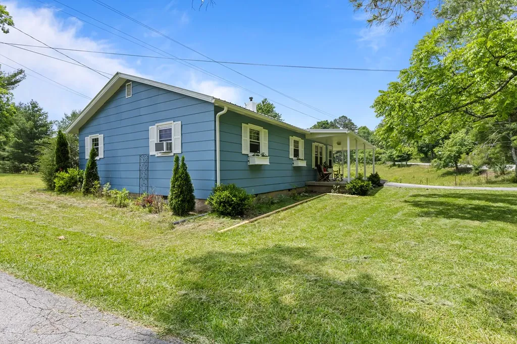 2652 Pickett Park Highway Jamestown TN 38556