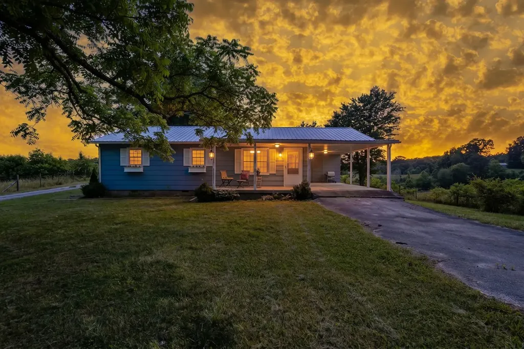 2652 Pickett Park Highway Jamestown TN 38556