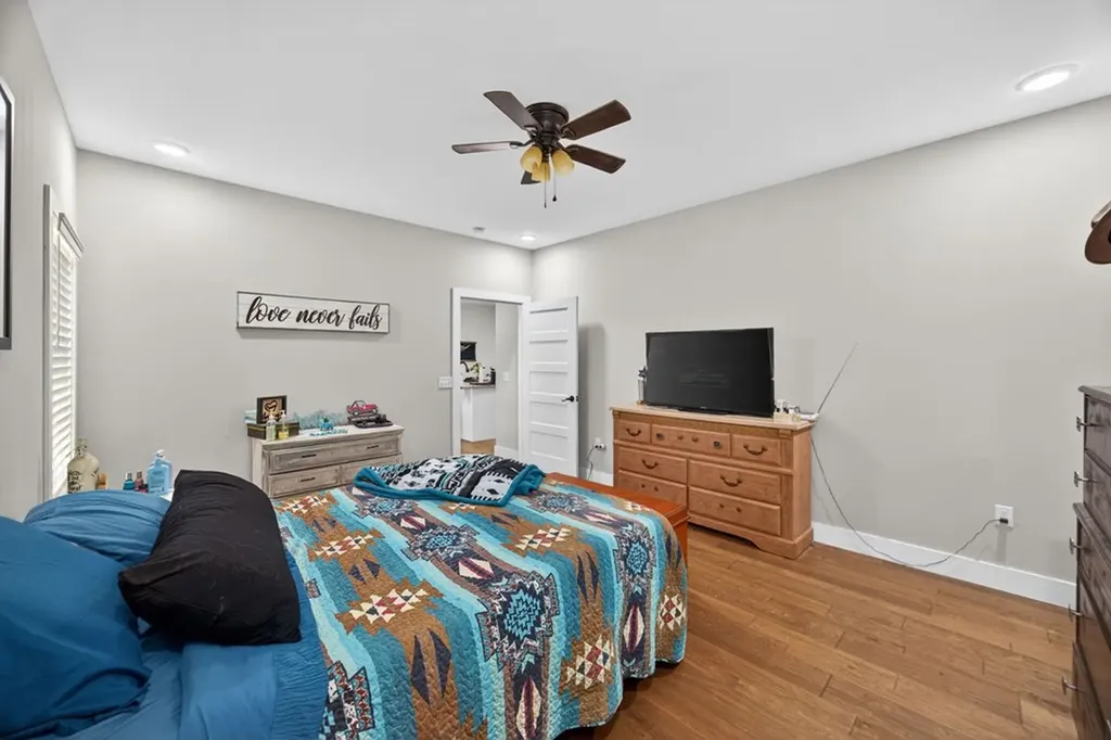 1925 Goolsby Lane Cookeville TN 38506