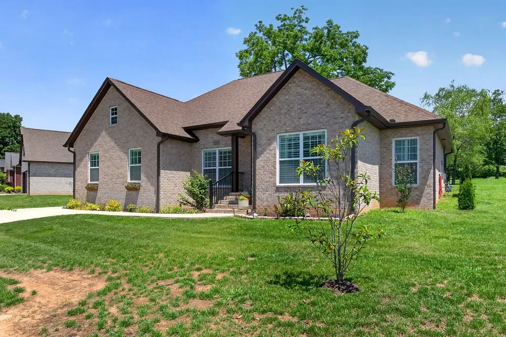 1305 Bridle Path Cookeville TN 38501