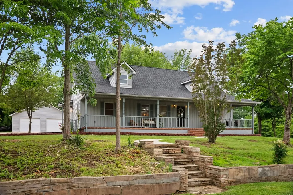 503 S Pine Street Monterey TN 38574