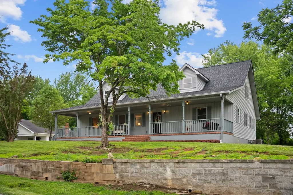 503 S Pine Street Monterey TN 38574
