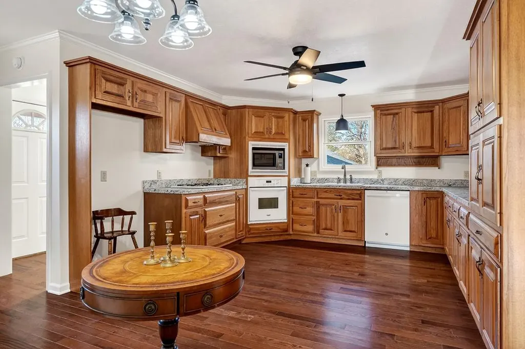 503 S Pine Street Monterey TN 38574
