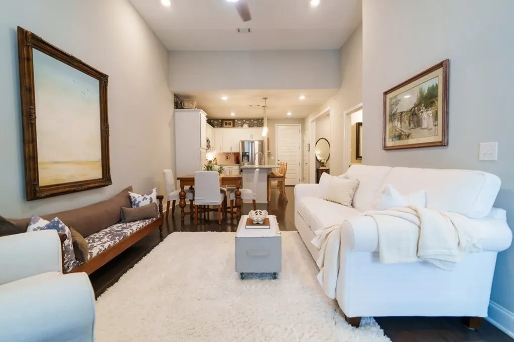 800 Vintage Green Ln Unit 302 Franklin TN 37064-2333