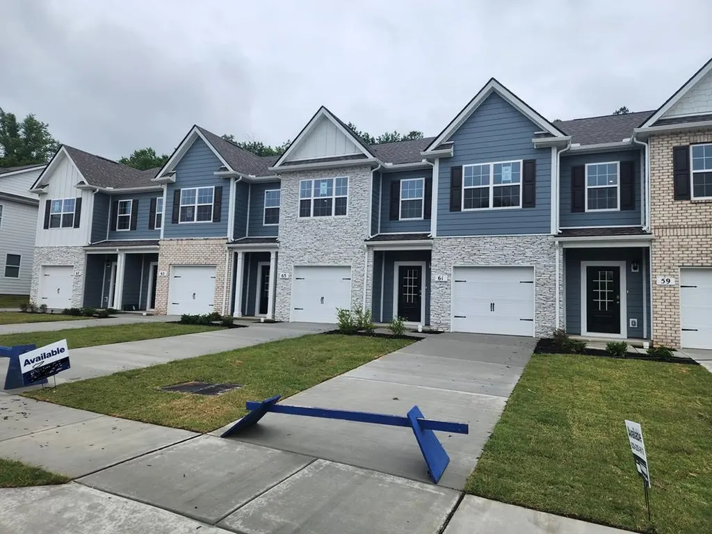 63 Dale Mires Lane Baxter TN 38544