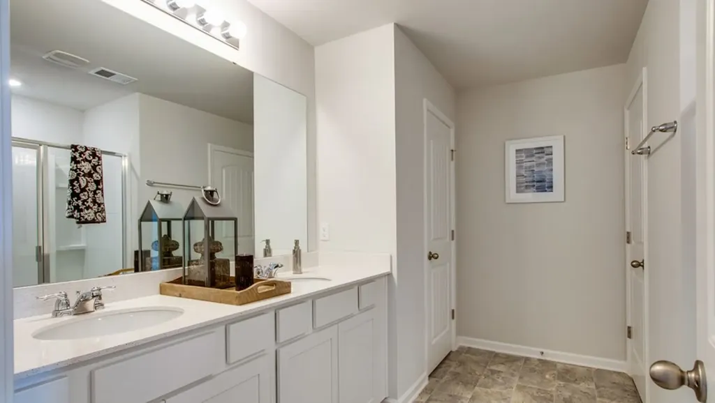 63 Dale Mires Lane Baxter TN 38544