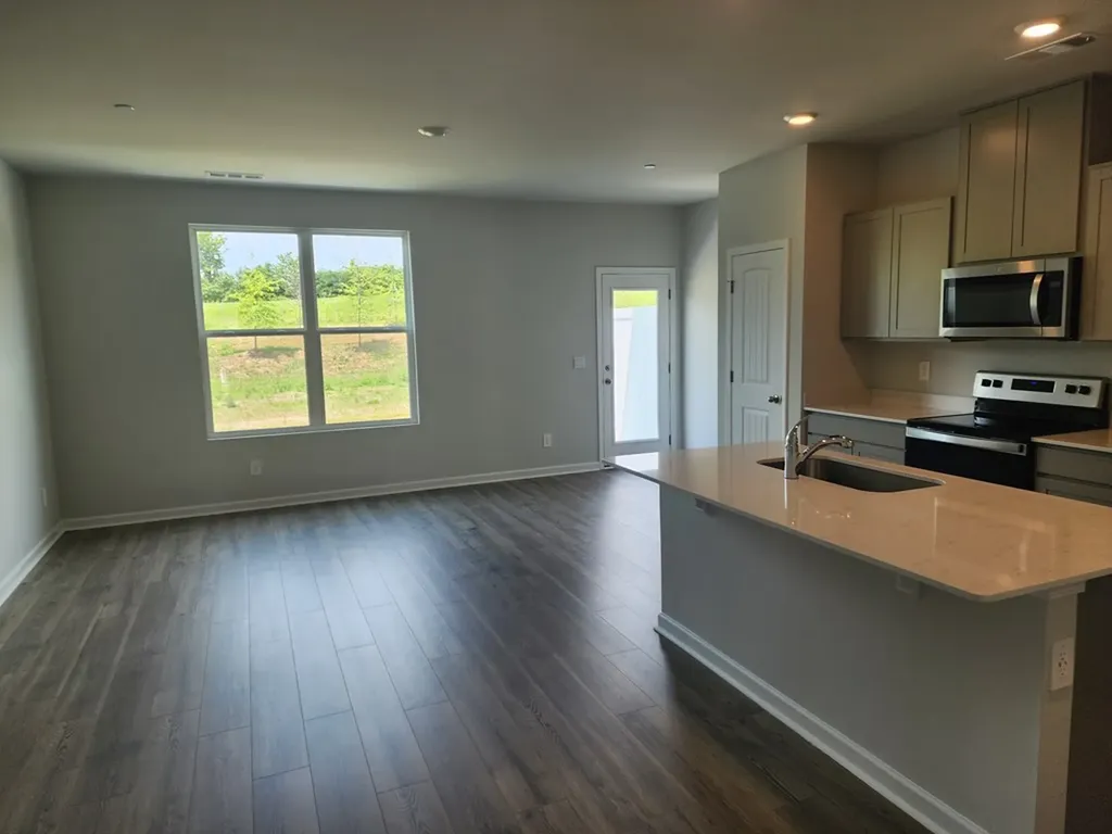 63 Dale Mires Lane Baxter TN 38544
