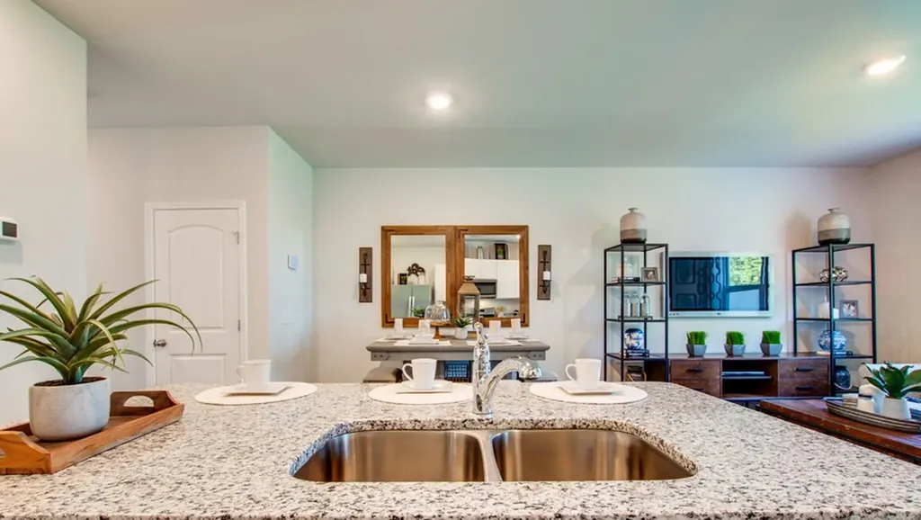 63 Dale Mires Lane Baxter TN 38544