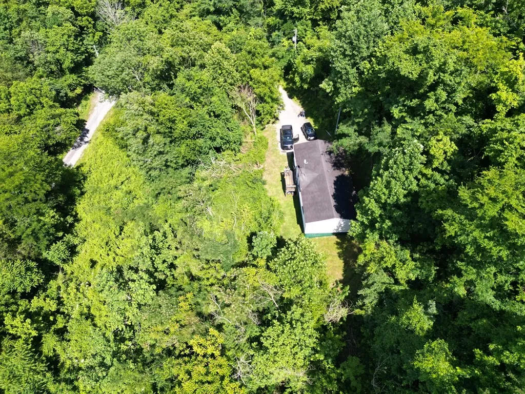 242 Lynch Lane Gainesboro TN 38562