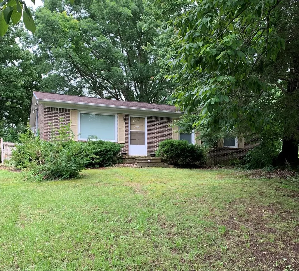 2115 Wildwood Drive Cookeville TN 38501