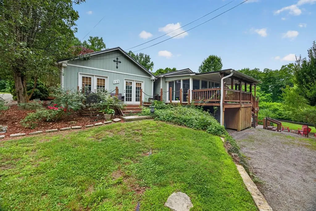 155 Mayberry Drive Smithville TN 37166