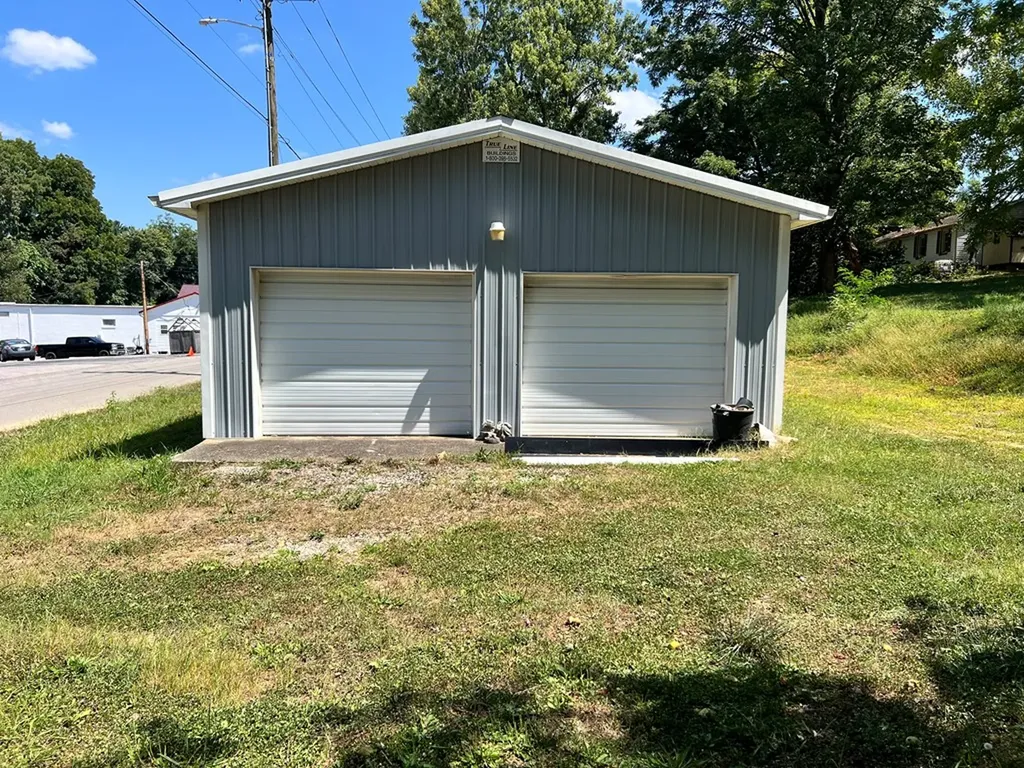 Lot 2 E Henson Street Livingston TN 38570