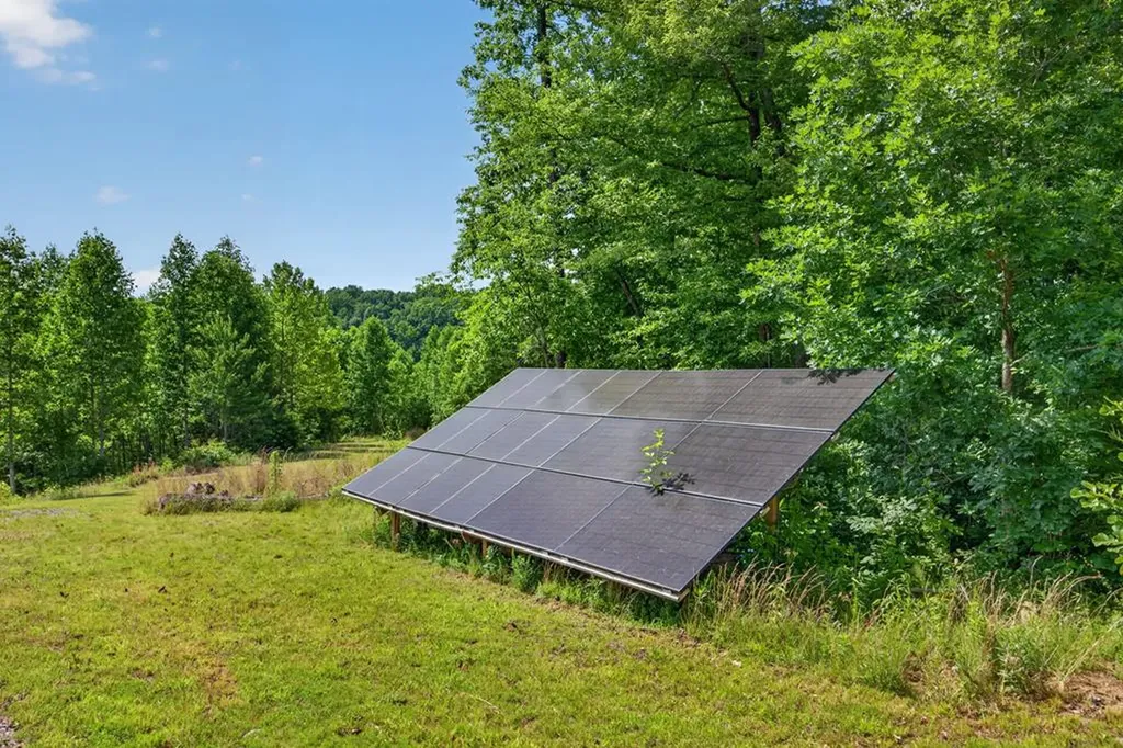 344 Runaway Lane Gainesboro TN 38562